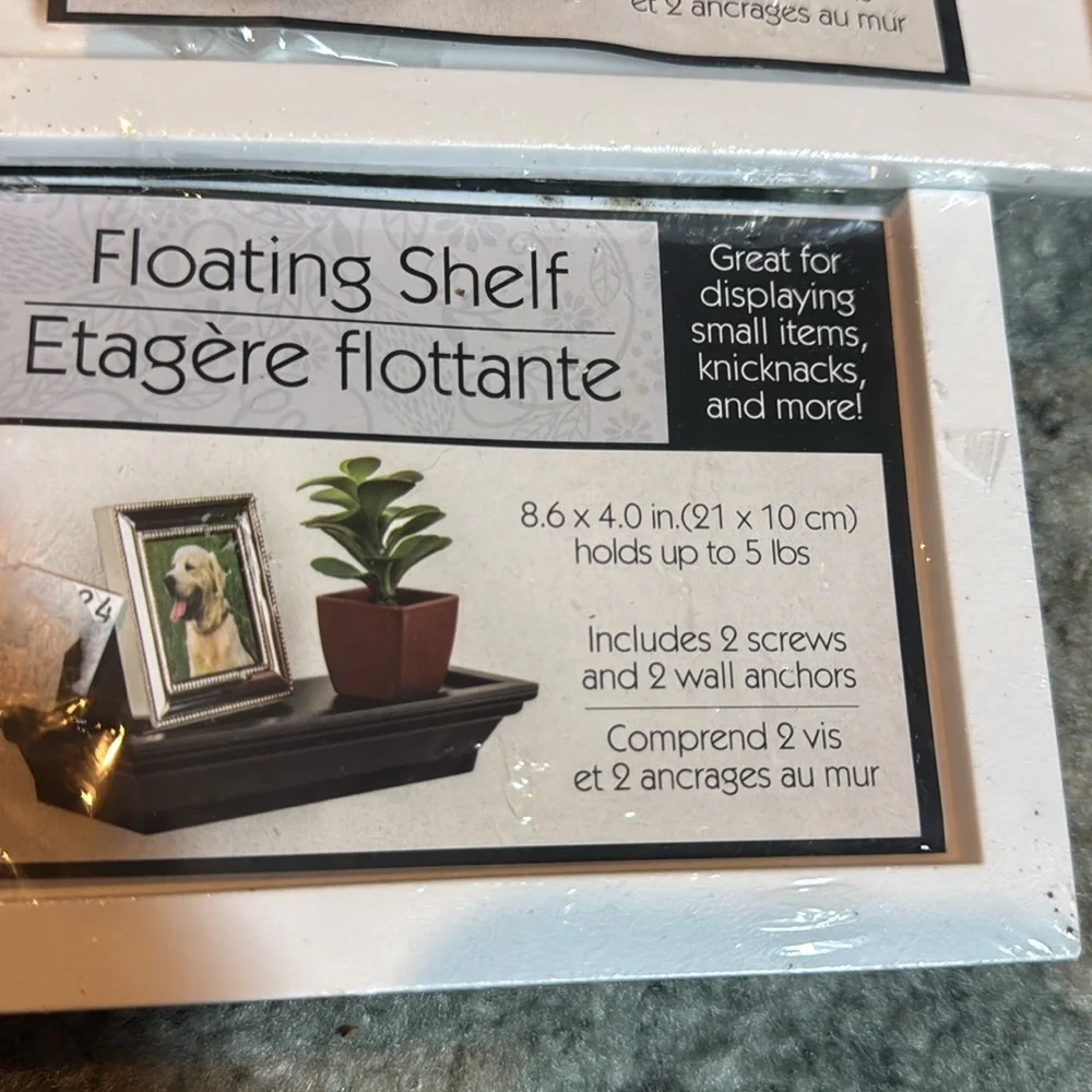 NWT Set of 3 White Floating Shelves Set